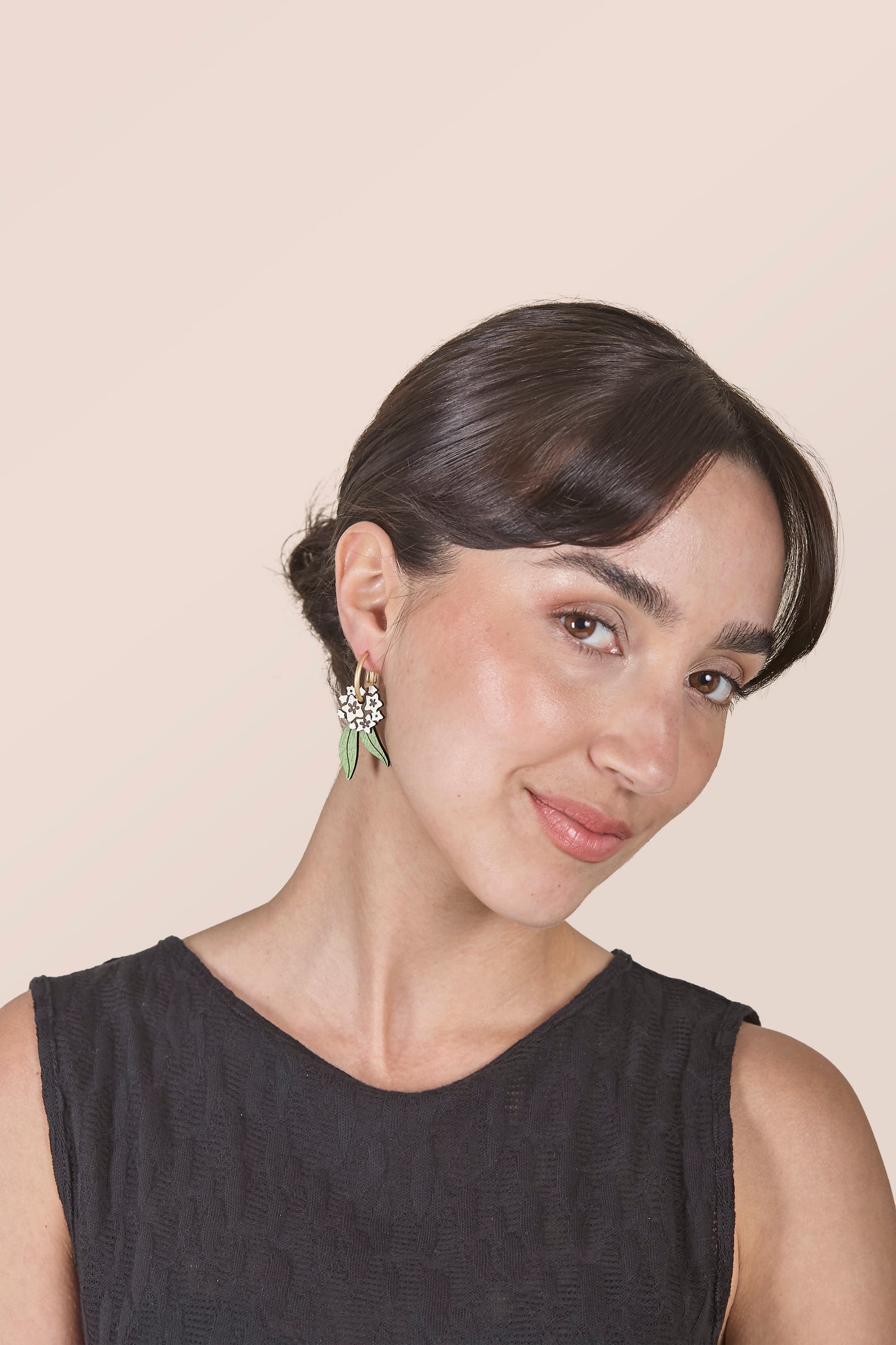 Hoya Earrings