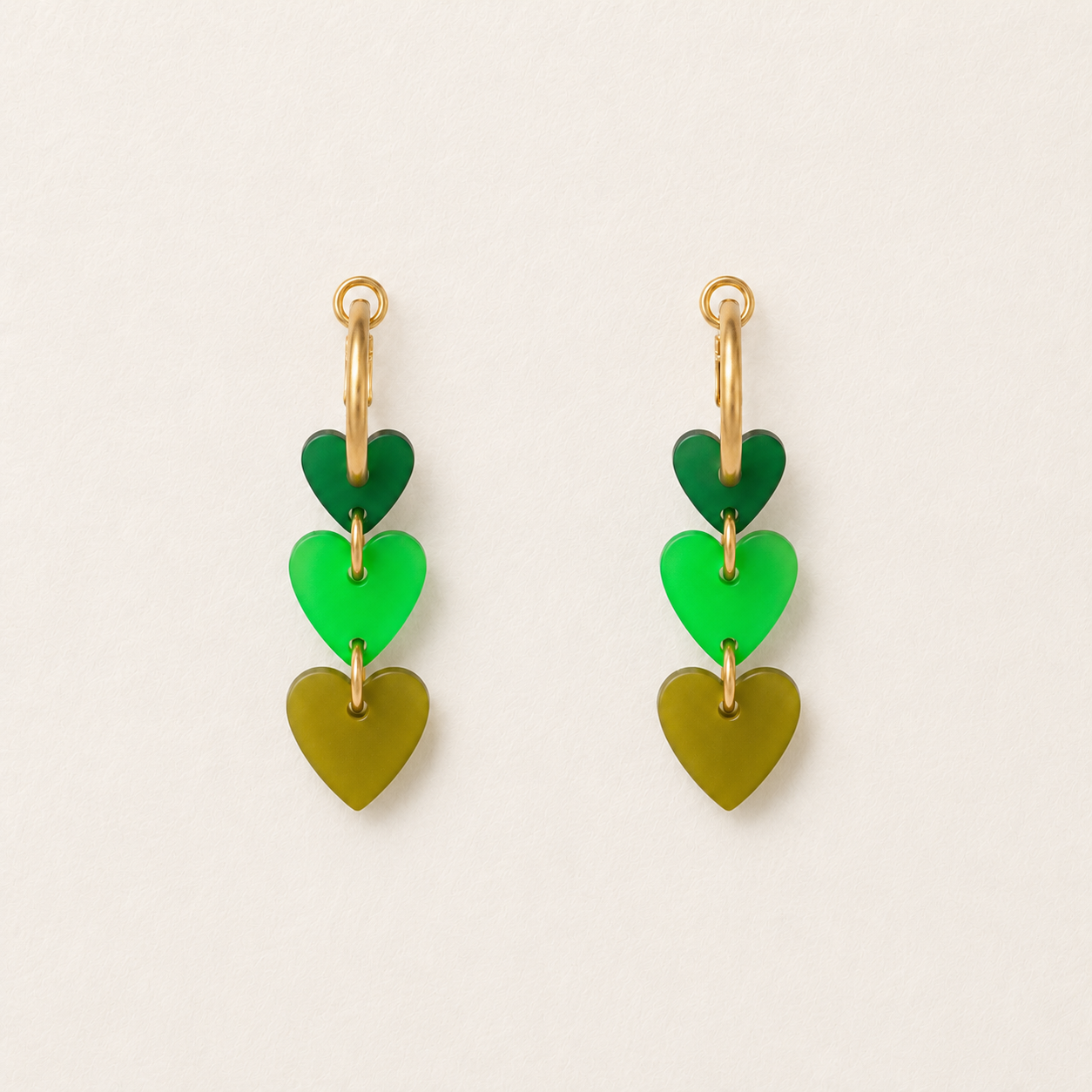 3 Besitos Green Earrings