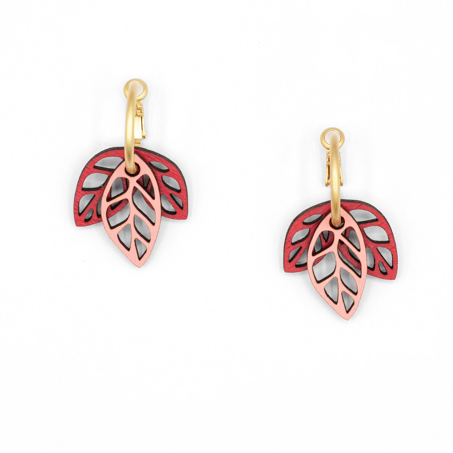 Rustling Red – Materia Rica Trade